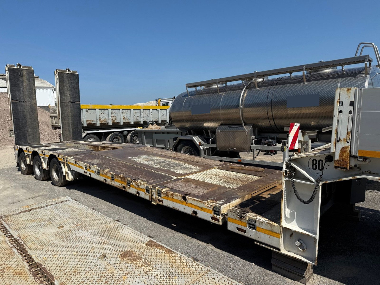 Doll Panther T3E-A, 61ton , 3.9m tele,Hyd Rampen 4.5m - عربة مسطحة منخفضة نصف مقطورة: صور 5 Doll Panther T3E-A, 61ton , 3.9m tele,Hyd Rampen 4.5m - عربة مسطحة منخفضة نصف مقطورة: صور 5