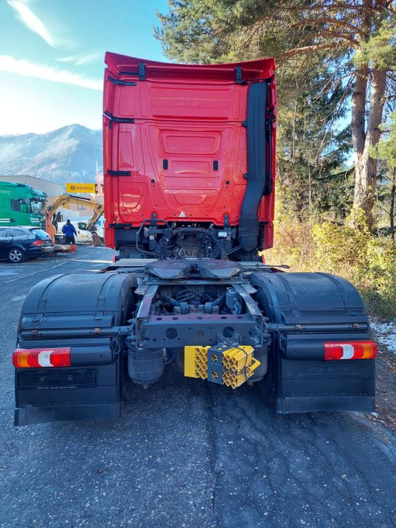 Mercedes-Benz Actros 1845 4x2, E6, Retarder, Schubbodenhydraul - شاحنة جرار: صور 4 Mercedes-Benz Actros 1845 4x2, E6, Retarder, Schubbodenhydraul - شاحنة جرار: صور 4