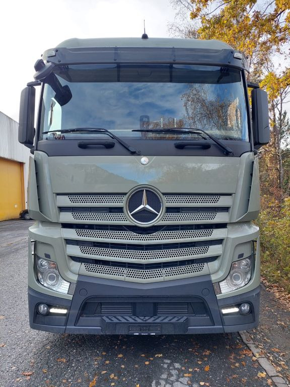 Mercedes-Benz Actros 2545 6x2, E6, Effer 265/6S Mercedes-Benz Actros 2545 6x2, E6, Effer 265/6S, 2x Stück - شاحنة كرين, شاحنات مسطحة: صور 4 Mercedes-Benz Actros 2545 6x2, E6, Effer 265/6S Mercedes-Benz Actros 2545 6x2, E6, Effer 265/6S, 2x Stück - شاحنة كرين, شاحنات مسطحة: صور 4