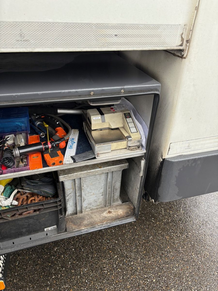 شاحنة صهريج Renault T460 6x2, E6, ADR, Diesel/Benzin, Schwarzmueller: صور 7 شاحنة صهريج Renault T460 6x2, E6, ADR, Diesel/Benzin, Schwarzmueller: صور 7