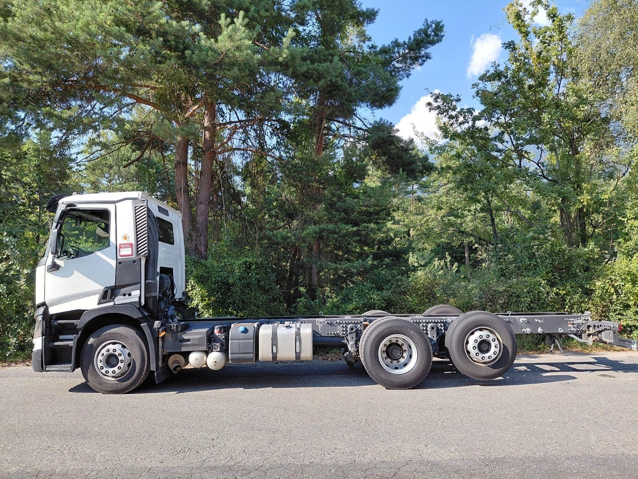 Renault T460 6x2, E6, Fahrgestell - الشاسيه شاحنة: صور 2 Renault T460 6x2, E6, Fahrgestell - الشاسيه شاحنة: صور 2