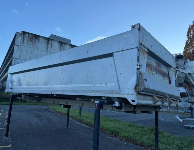 Scania G450 10x4, E6, Wechsel Mischer+Kipper, 2x - شاحنة خلاطة خرسانة: صور 5 Scania G450 10x4, E6, Wechsel Mischer+Kipper, 2x - شاحنة خلاطة خرسانة: صور 5