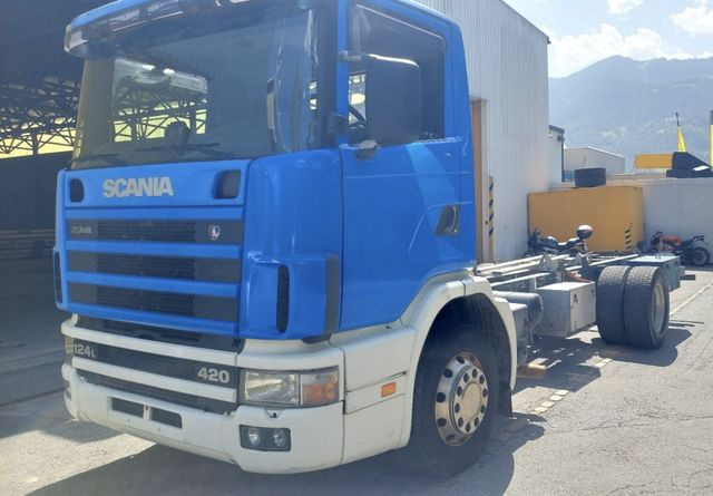 Scania R124LB 420 4x2, Euro 3 - الشاسيه شاحنة: صور 3 Scania R124LB 420 4x2, Euro 3 - الشاسيه شاحنة: صور 3