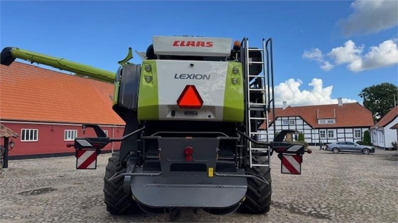 Claas Lexion 8800TT 8800 TT, m. meget udstyr - حصادة شاملة: صور 4 Claas Lexion 8800TT 8800 TT, m. meget udstyr - حصادة شاملة: صور 4