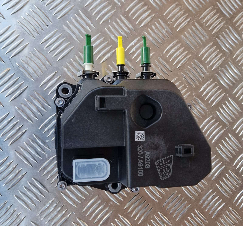 Genuine JCB Bosch Adblue module 12v supply - المحرك و قطع الغيار - آلات البناء: صور 2 Genuine JCB Bosch Adblue module 12v supply - المحرك و قطع الغيار - آلات البناء: صور 2