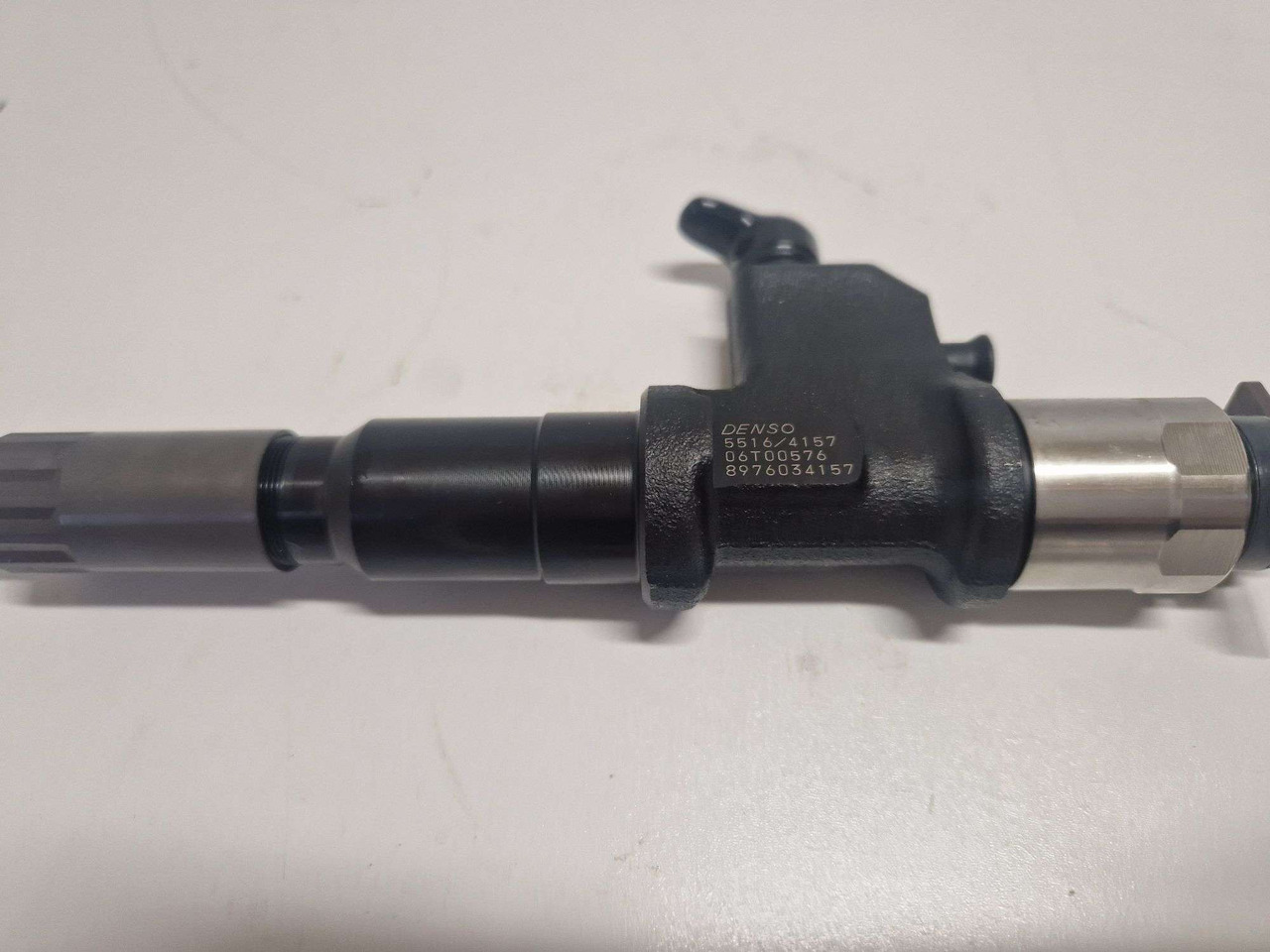 Isuzu 8976034157 Fuel Injector Denso 5516/4157 - المحرك و قطع الغيار - آلات البناء: صور 2 Isuzu 8976034157 Fuel Injector Denso 5516/4157 - المحرك و قطع الغيار - آلات البناء: صور 2