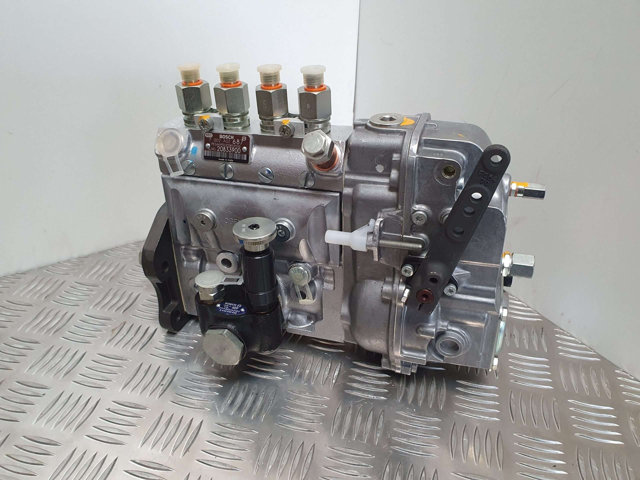 JCB 2DX Injection pump 333/y3578 Bosch - المحرك و قطع الغيار - آلات البناء: صور 1 JCB 2DX Injection pump 333/y3578 Bosch - المحرك و قطع الغيار - آلات البناء: صور 1