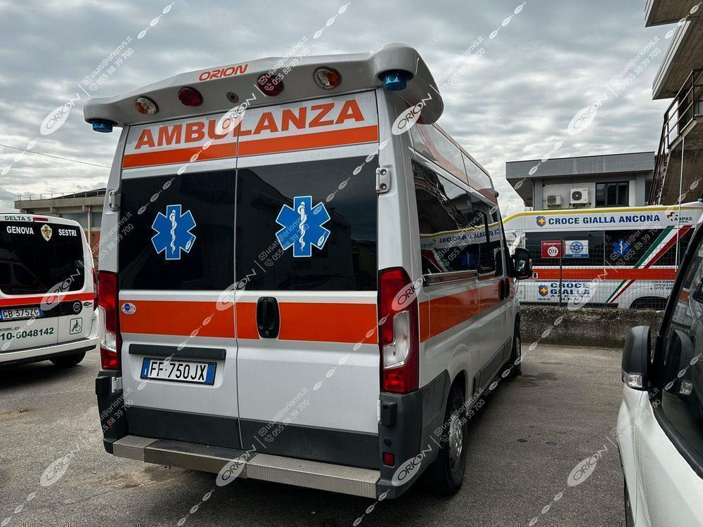 FIAT FIAT 290 DUCATO - سيارة إسعاف: صور 2 FIAT FIAT 290 DUCATO - سيارة إسعاف: صور 2