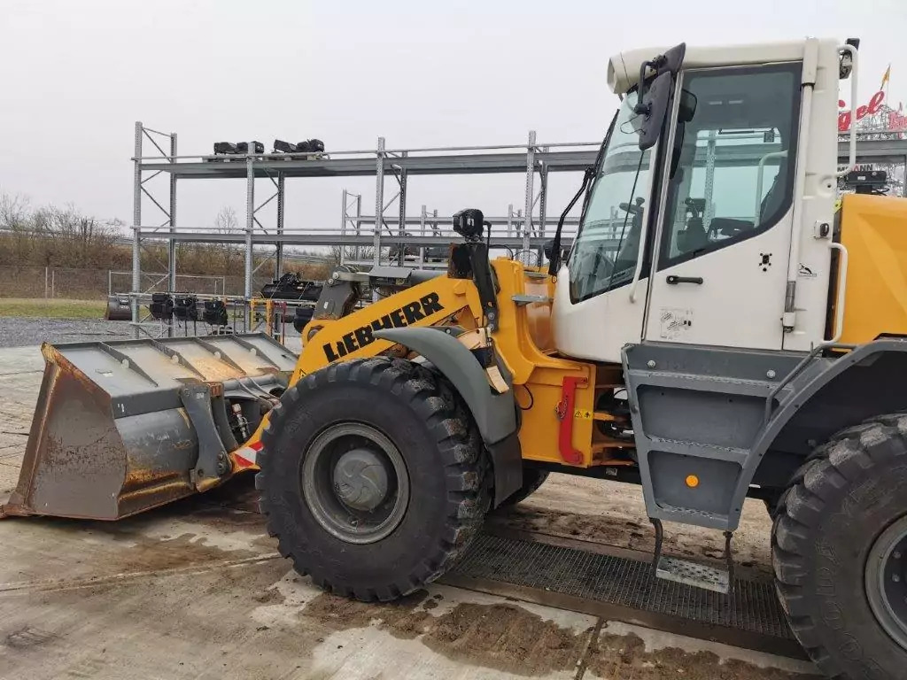 2018 Liebherr L 546 - اللودر بعجل: صور 1 2018 Liebherr L 546 - اللودر بعجل: صور 1