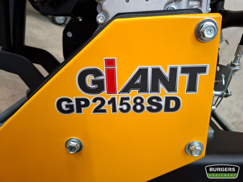 Giant GP2158SD - صفائح اهتزازية: صور 5 Giant GP2158SD - صفائح اهتزازية: صور 5