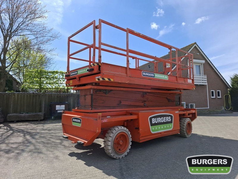 HOLLANDLIFT Q135 EL18 - رافعات مقصية: صور 1 HOLLANDLIFT Q135 EL18 - رافعات مقصية: صور 1