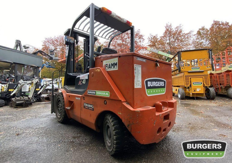 Heli Heftruck AC40 - رافعة شوكية كهربائية: صور 4 Heli Heftruck AC40 - رافعة شوكية كهربائية: صور 4