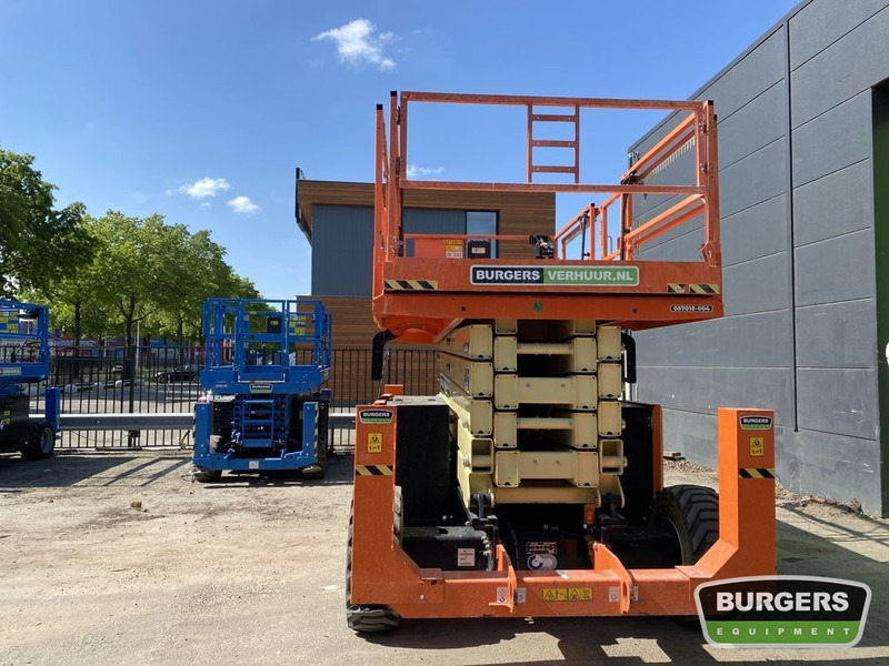 JLG 530LRT - رافعات مقصية: صور 5 JLG 530LRT - رافعات مقصية: صور 5
