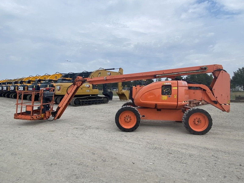 JLG 600AJ - رافعات سلة مفصلية: صور 1 JLG 600AJ - رافعات سلة مفصلية: صور 1
