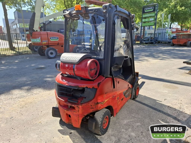 Linde H20T - رافعة شوكية تعمل بالغاز: صور 3 Linde H20T - رافعة شوكية تعمل بالغاز: صور 3