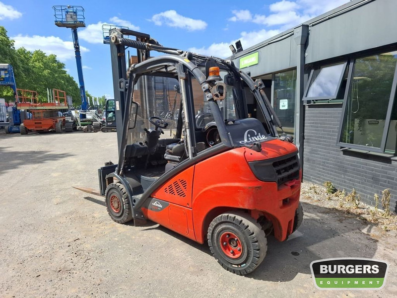 Linde H25T - رافعة شوكية تعمل بالغاز: صور 4 Linde H25T - رافعة شوكية تعمل بالغاز: صور 4