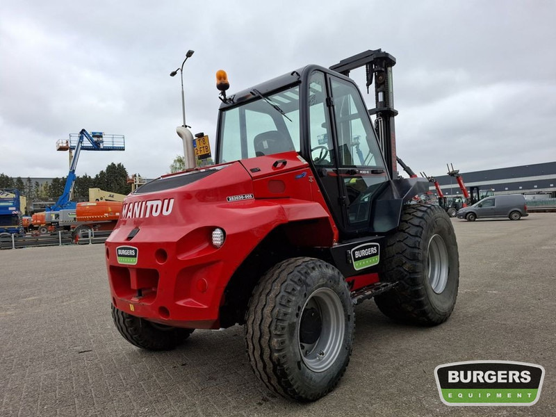 Manitou M30-4 - شاحنات الطرق الوعرة: صور 3 Manitou M30-4 - شاحنات الطرق الوعرة: صور 3