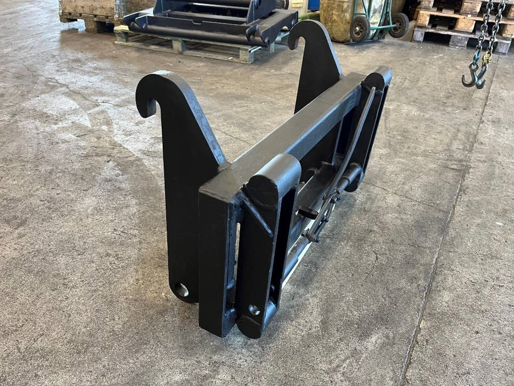 Adapter Volvo L20 L25 till Trima SMS - وصلة الربط للمعدات المعلقة - آلات البناء: صور 1 Adapter Volvo L20 L25 till Trima SMS - وصلة الربط للمعدات المعلقة - آلات البناء: صور 1