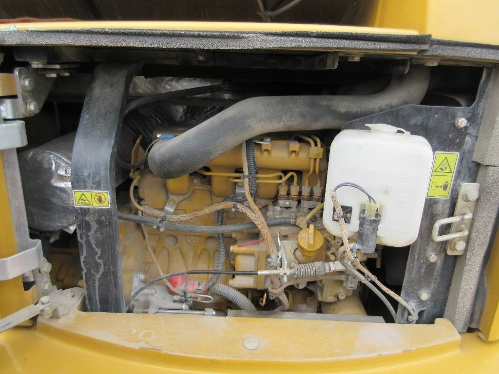 CAT 305.5 E CR Dismantled: only spare parts - حفارة مصغرة: صور 3 CAT 305.5 E CR Dismantled: only spare parts - حفارة مصغرة: صور 3