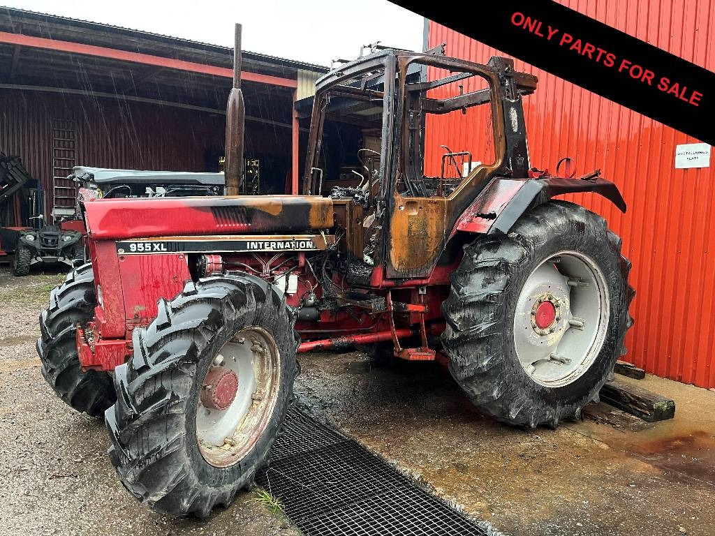 Case IH 955 XL Dismantled. Only spare parts - جرار: صور 1 Case IH 955 XL Dismantled. Only spare parts - جرار: صور 1