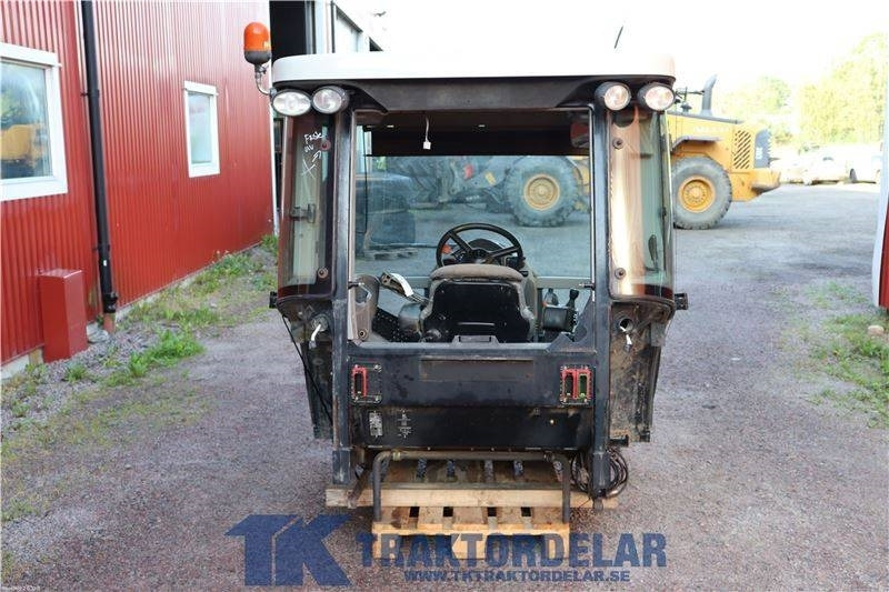 Claas 840 - الكبائن - الآلات والماكينات الزراعية: صور 3 Claas 840 - الكبائن - الآلات والماكينات الزراعية: صور 3