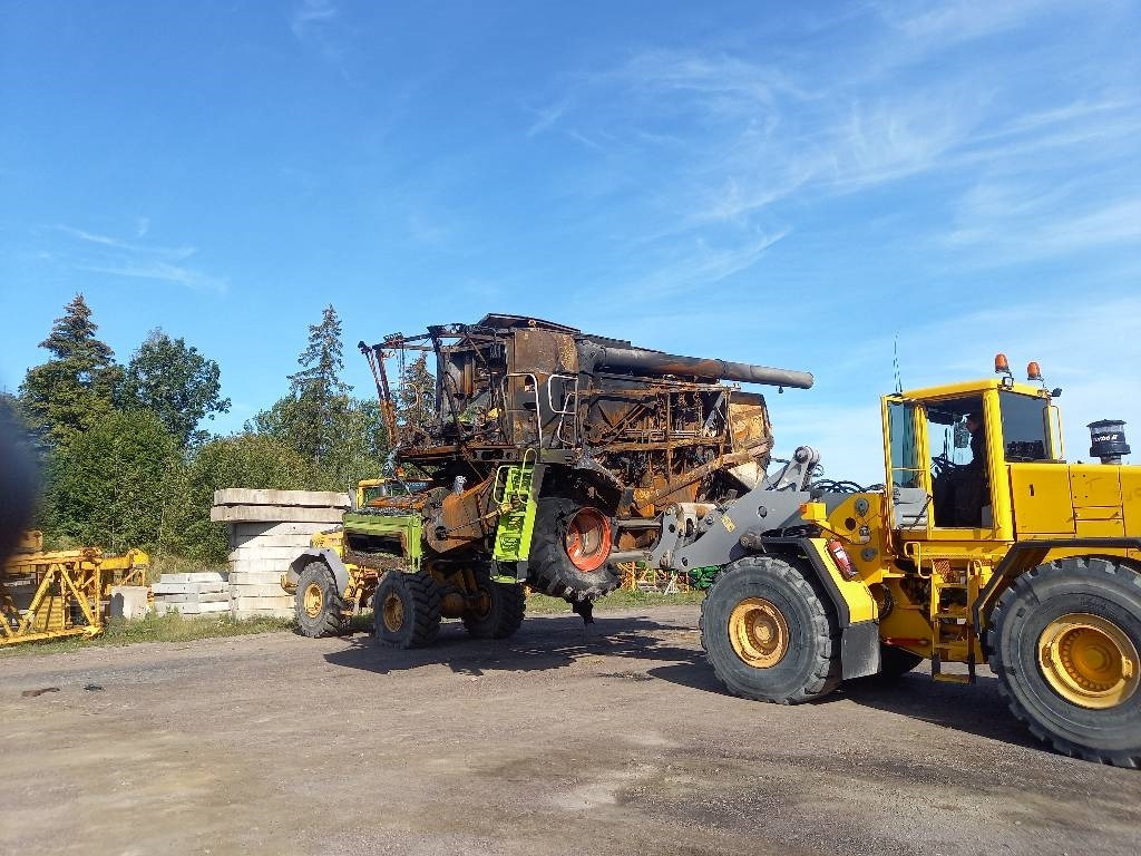 Claas Lexion 650 Dismantled: only spare parts - حصادة شاملة: صور 1 Claas Lexion 650 Dismantled: only spare parts - حصادة شاملة: صور 1
