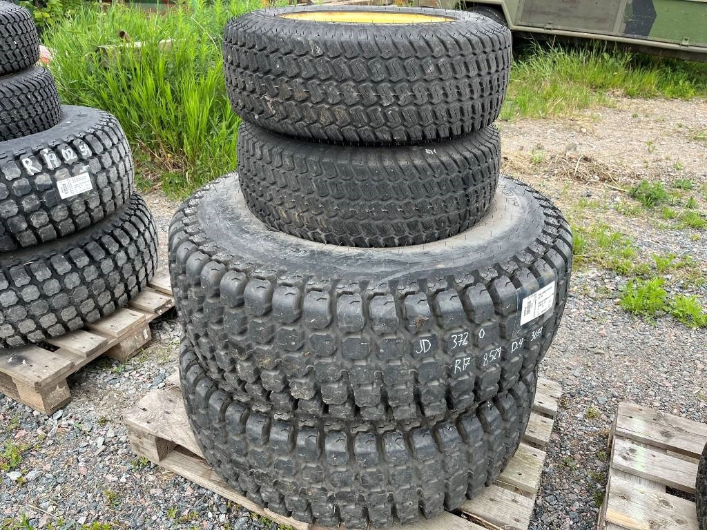 Galaxy 41X14,00-20 , 27X8,50-15 John Deere 3720 - عجلات: صور 1 Galaxy 41X14,00-20 , 27X8,50-15 John Deere 3720 - عجلات: صور 1