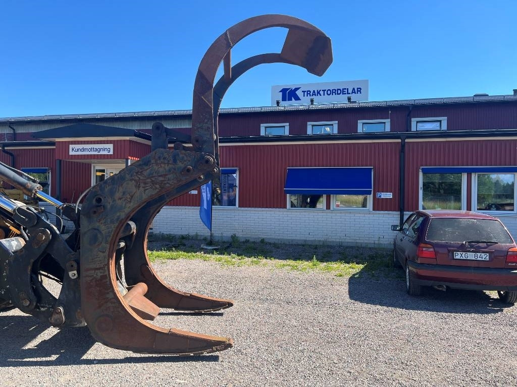 Timmergrip / Timbergraple Volvo L50----L120 attach - مخلبي - آلات البناء: صور 1 Timmergrip / Timbergraple Volvo L50----L120 attach - مخلبي - آلات البناء: صور 1