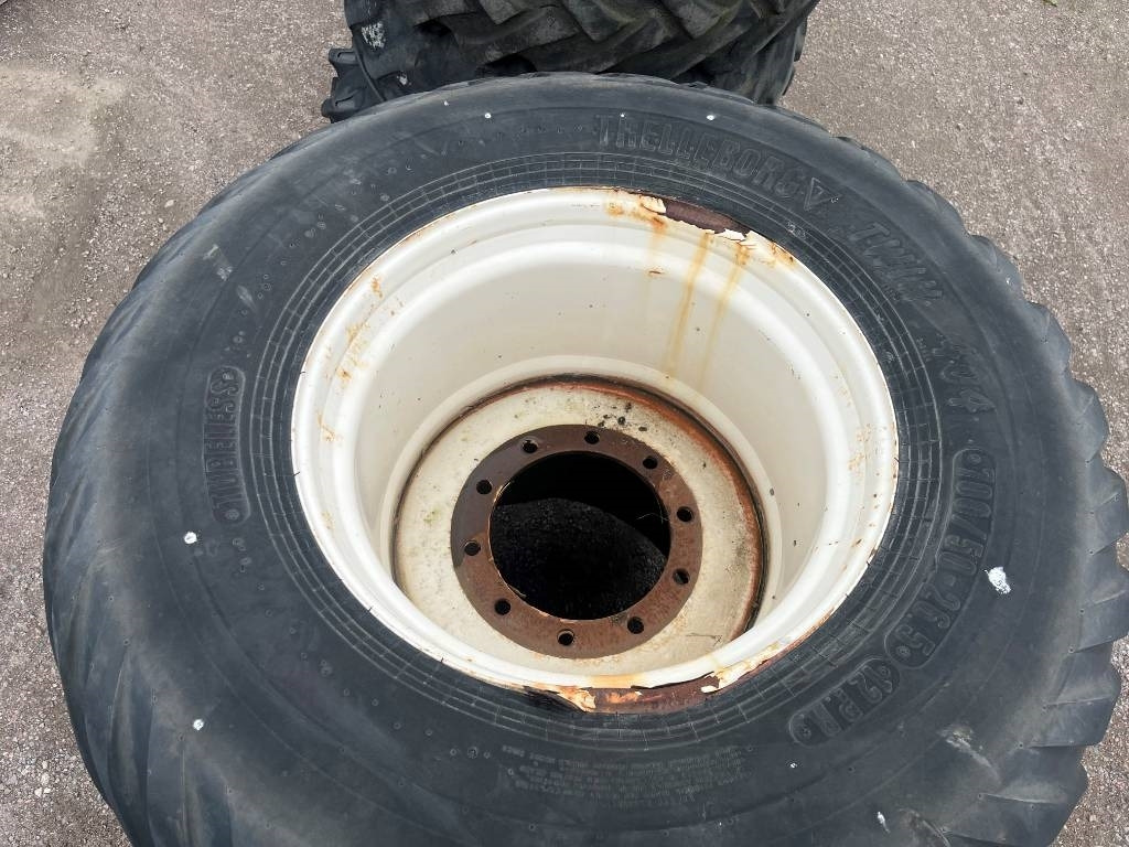 Trelleborg 700/50 26,5 Twin 404 - الإطارات - الآلات والماكينات الزراعية: صور 4 Trelleborg 700/50 26,5 Twin 404 - الإطارات - الآلات والماكينات الزراعية: صور 4
