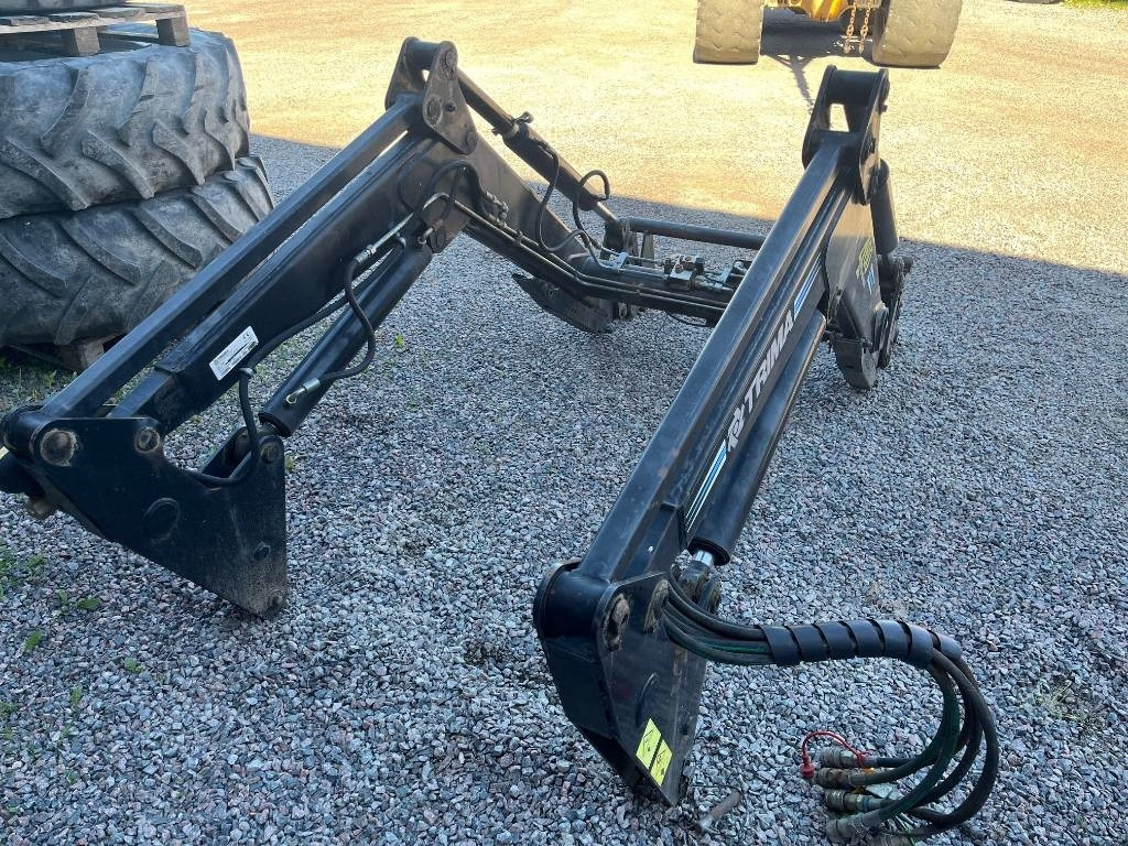Trima 460 B Defekt - لوادر وحفارات أمامية: صور 5 Trima 460 B Defekt - لوادر وحفارات أمامية: صور 5