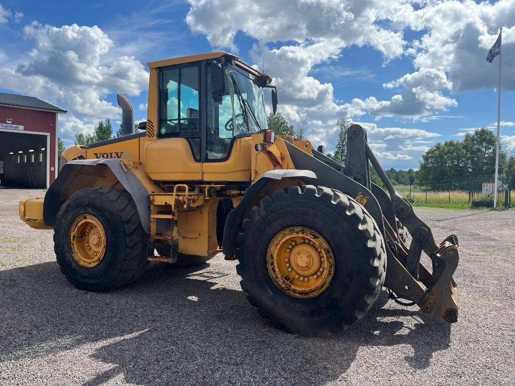 Volvo L 110 F - اللودر بعجل: صور 4 Volvo L 110 F - اللودر بعجل: صور 4
