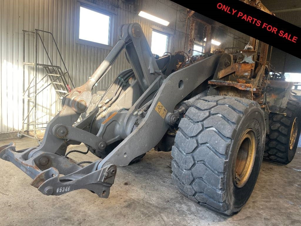 Volvo L 120 G Dismantled. Only spare parts - اللودر بعجل: صور 1 Volvo L 120 G Dismantled. Only spare parts - اللودر بعجل: صور 1