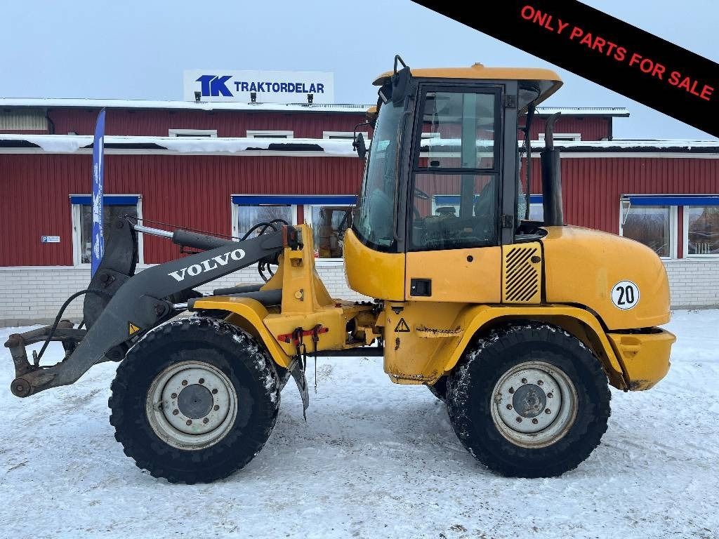 Volvo L 30 Dismantled. Only spare parts - اللودر بعجل: صور 1 Volvo L 30 Dismantled. Only spare parts - اللودر بعجل: صور 1
