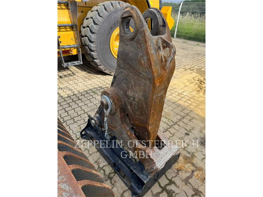 CAT MP318 SHEAR JAW - ماكينة القص الهيدروليكي - آلات البناء: صور 1 CAT MP318 SHEAR JAW - ماكينة القص الهيدروليكي - آلات البناء: صور 1