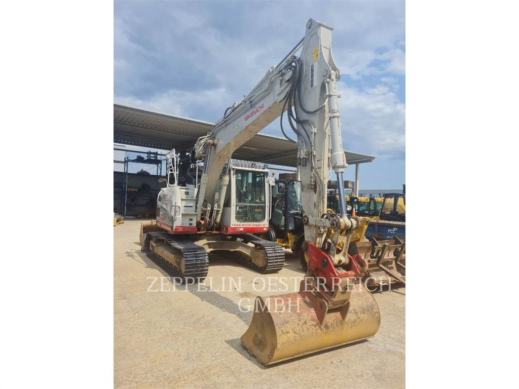 Takeuchi TB2150R - حفارات زحافة: صور 2 Takeuchi TB2150R - حفارات زحافة: صور 2