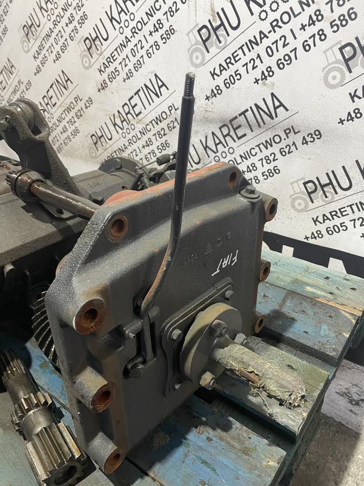 Case Fiat - przystawka do WOMu WOM 5113625 - علبة التروس و قطع الغيار - الآلات والماكينات الزراعية: صور 1 Case Fiat - przystawka do WOMu WOM 5113625 - علبة التروس و قطع الغيار - الآلات والماكينات الزراعية: صور 1