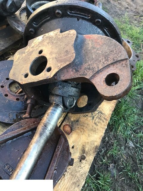 Claas Targo - Most - المحور و قطع الغيار - الآلات والماكينات الزراعية: صور 5 Claas Targo - Most - المحور و قطع الغيار - الآلات والماكينات الزراعية: صور 5