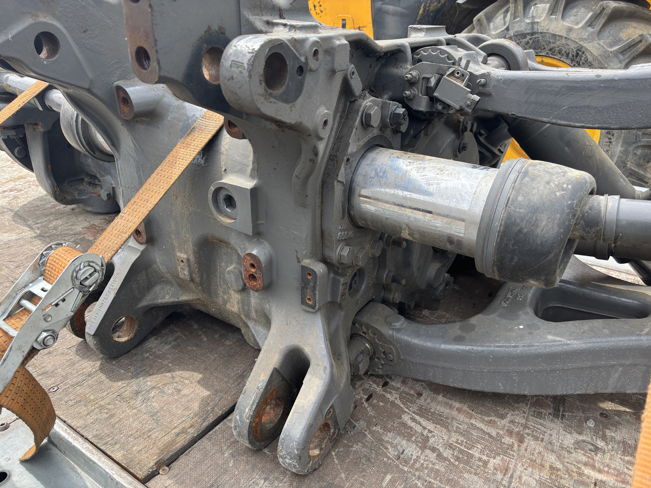 مفصل التوجيه - الآلات والماكينات الزراعية Fendt 936 939 Vario - most przedni CZĘŚCI - zwolnica zwrotnica obudowa siłownik 980/10141854: صور 6 مفصل التوجيه - الآلات والماكينات الزراعية Fendt 936 939 Vario - most przedni CZĘŚCI - zwolnica zwrotnica obudowa siłownik 980/10141854: صور 6