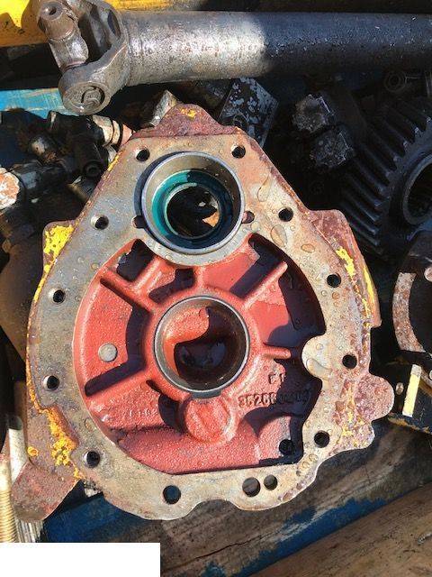 قطع الغيار - اللودر بعجل Kramer Allrad 950 | Kramer Allrad 280 341-02 Radlader | Kramer 5055 | Kramer 8075 | Kramer 8115 - Zwolnica - Zwrotnica - Półoś - Skrzynia - Silnik - Siłowniki: صور 7