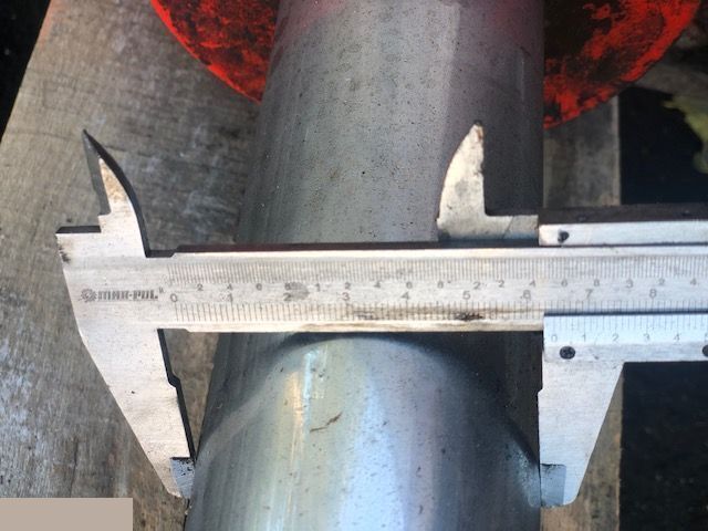 Manitou 524 - Siłownik Wychyłu Łyźki - الاسطوانة الهيدروليكية - الآلات والماكينات الزراعية: صور 4 Manitou 524 - Siłownik Wychyłu Łyźki - الاسطوانة الهيدروليكية - الآلات والماكينات الزراعية: صور 4