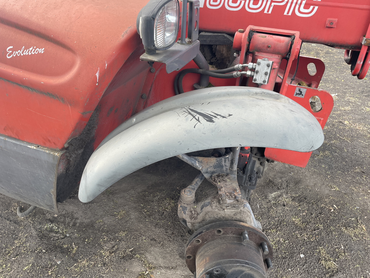 Manitou MHT 860 - części - błotniki drzwi kabina - باب و قطع الغيار - الآلات والماكينات الزراعية: صور 4 Manitou MHT 860 - części - błotniki drzwi kabina - باب و قطع الغيار - الآلات والماكينات الزراعية: صور 4