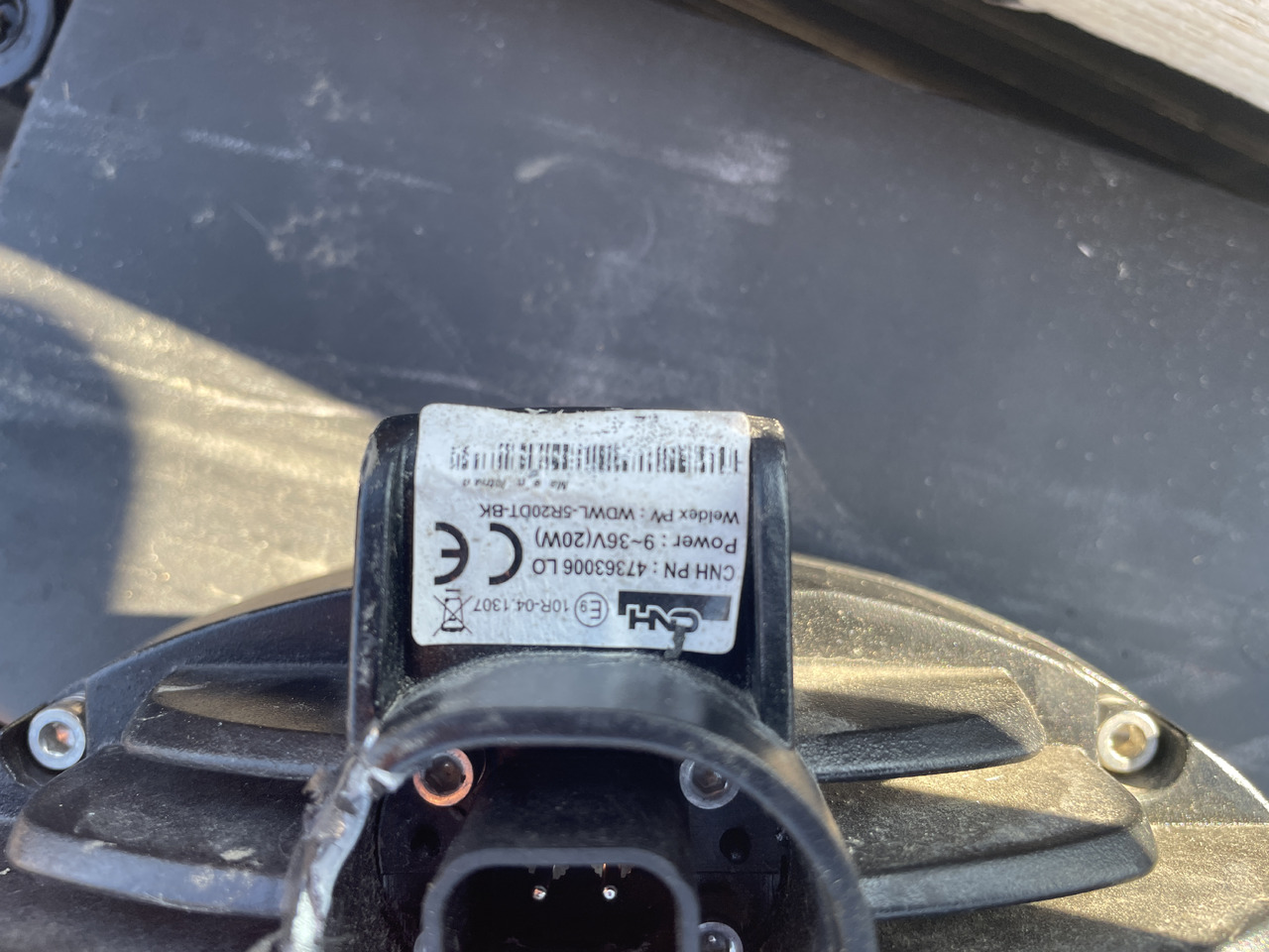 New Holland T7 - lampa robocza 47363006 - أضواء - الآلات والماكينات الزراعية: صور 2 New Holland T7 - lampa robocza 47363006 - أضواء - الآلات والماكينات الزراعية: صور 2