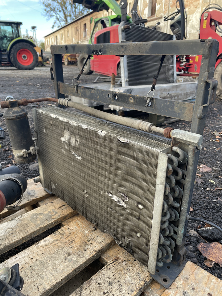 Same Rubin 150 - chłodnica - مبرد الزيت: صور 3 Same Rubin 150 - chłodnica - مبرد الزيت: صور 3