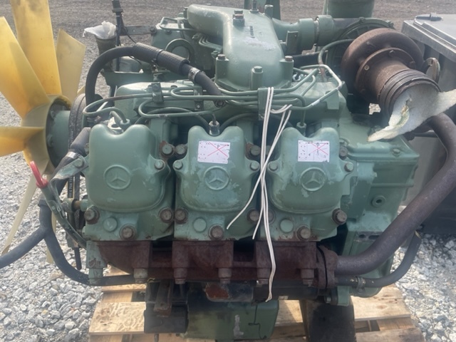 Silnik mercedes OM421 , 198kw - المحرك - الآلات والماكينات الزراعية: صور 5 Silnik mercedes OM421 , 198kw - المحرك - الآلات والماكينات الزراعية: صور 5