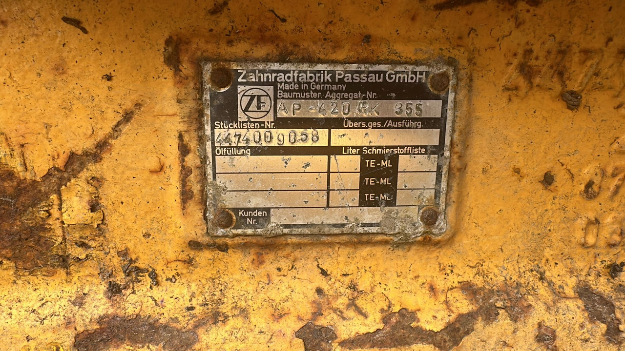 Zettelmeyer ZL5002 - most ZF AP-420 4474009058 - المحور و قطع الغيار - آلات البناء: صور 2 Zettelmeyer ZL5002 - most ZF AP-420 4474009058 - المحور و قطع الغيار - آلات البناء: صور 2