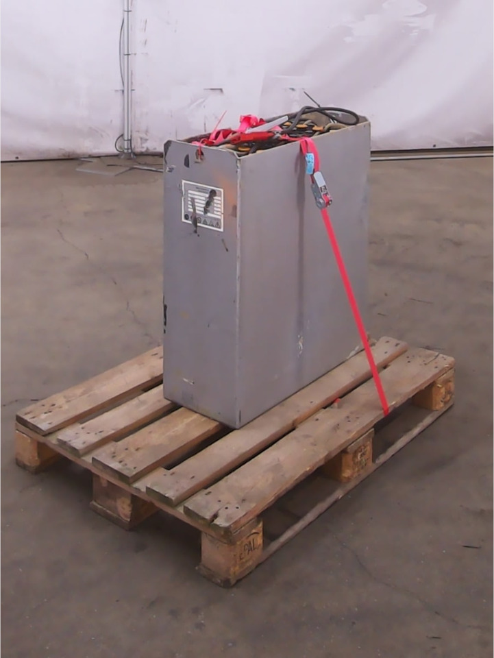 AVB 24V 465Ah - البطارية - معدات المناولة: صور 3 AVB 24V 465Ah - البطارية - معدات المناولة: صور 3