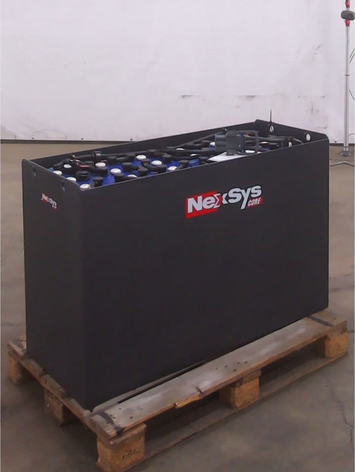 Battery 48V 840Ah - البطارية - معدات المناولة: صور 1 Battery 48V 840Ah - البطارية - معدات المناولة: صور 1