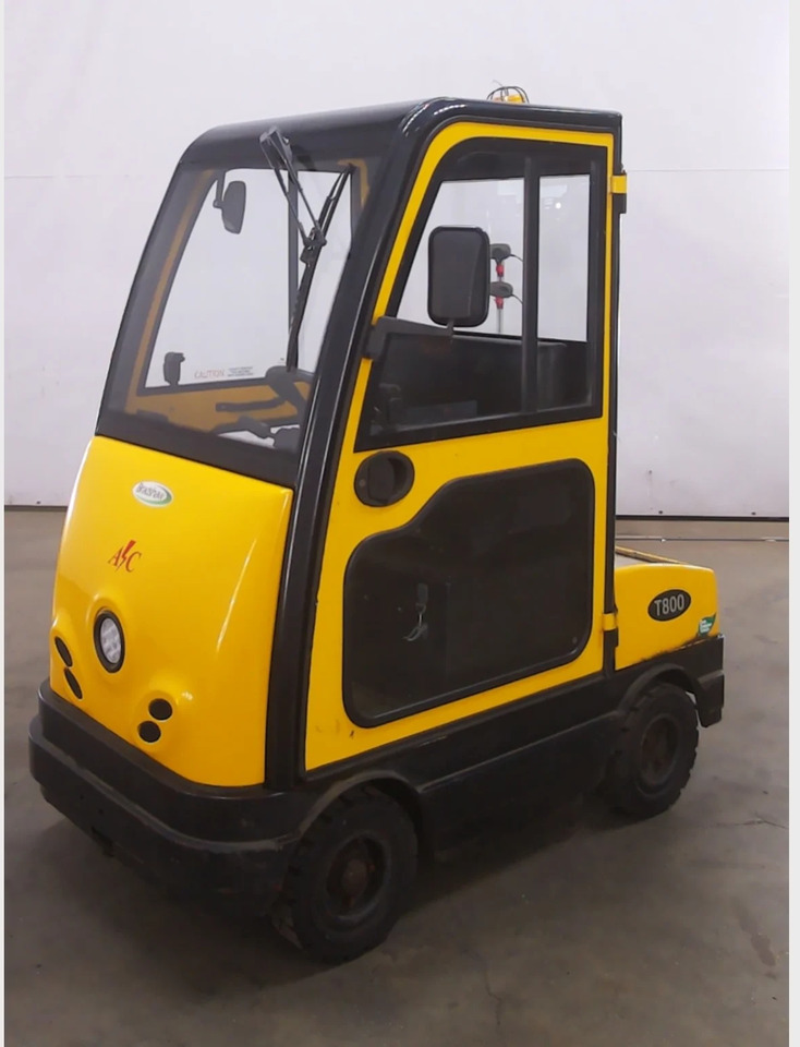 Bradshaw T800 - جرار السحب الكهربائي: صور 1 Bradshaw T800 - جرار السحب الكهربائي: صور 1