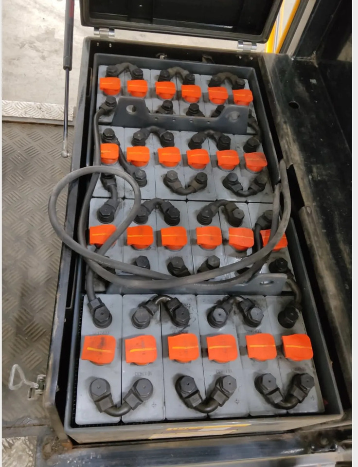 Bradshaw T800 - جرار السحب الكهربائي: صور 5 Bradshaw T800 - جرار السحب الكهربائي: صور 5