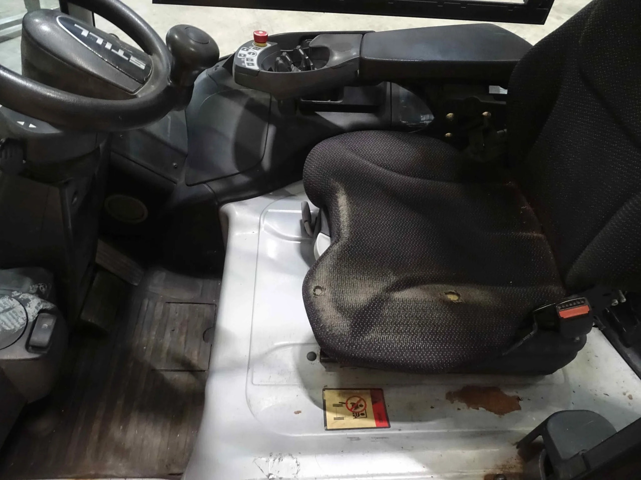 STILL RX60-35 - رافعة شوكية كهربائية: صور 3 STILL RX60-35 - رافعة شوكية كهربائية: صور 3